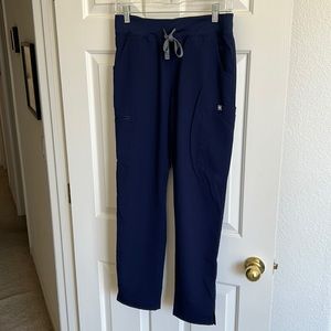 Figs Small Yola skinny scrub pant 2.0 barely worn